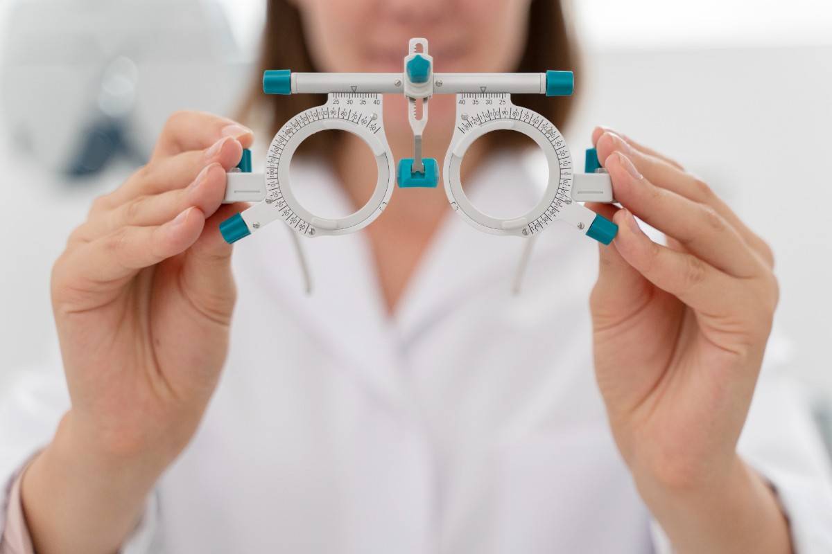 Low Vision Management by Dr. Vishal Maniar